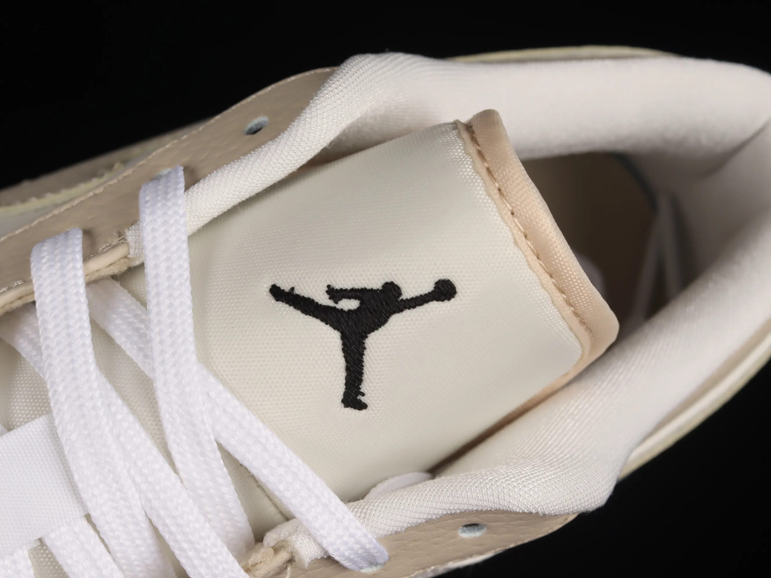 All Categories Air Jordan Jordan Series Basketball Shoes Air Jordan 1 Low Air Jordan 1 Low "GCEL" AJ1 Joe 1 Garcinia Color Retro Culture Leisure Sports Shoes FB7168-121